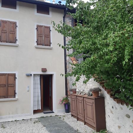 Case Pizzocco 3 A Santa Giustina Meano Exterior foto